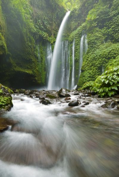 Air Terjun Tiu Kelep